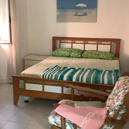 Casa Luminosa Vista Al Mare Tatil Evi *